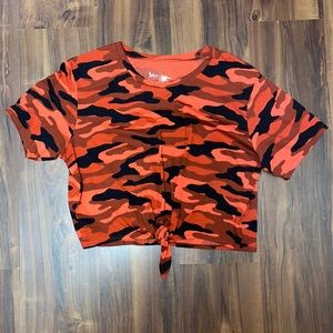 Cute red camo tied tee